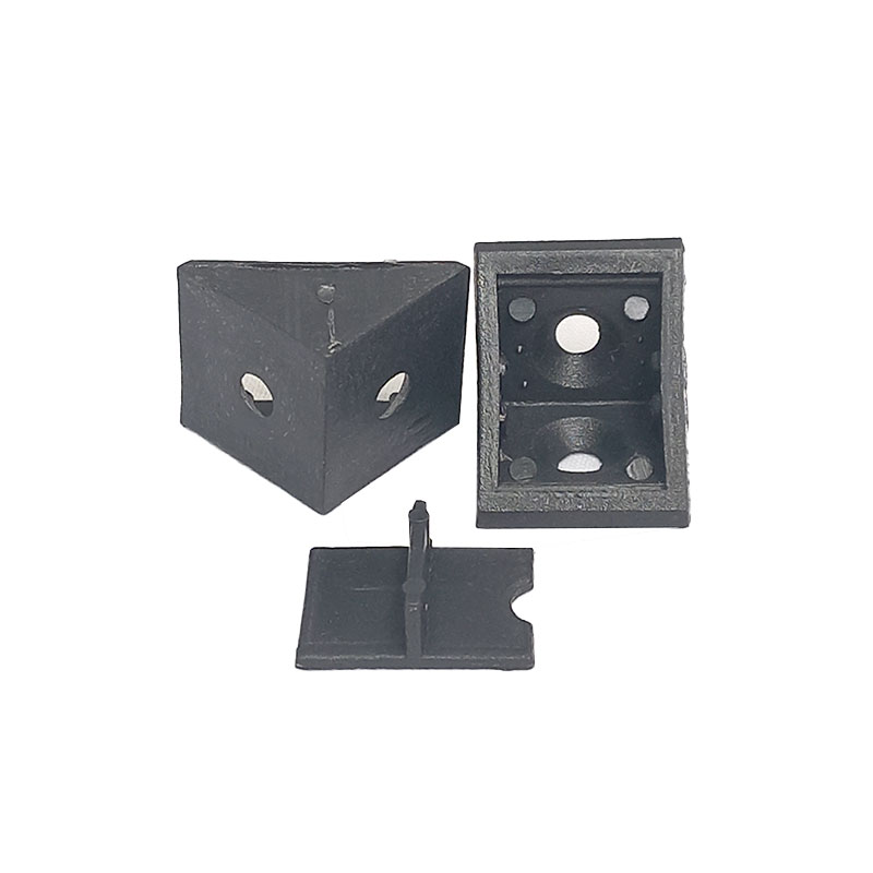 CANTONEIRA PLAST. TRIANG. SIMPLES PRETO 2 FUROS